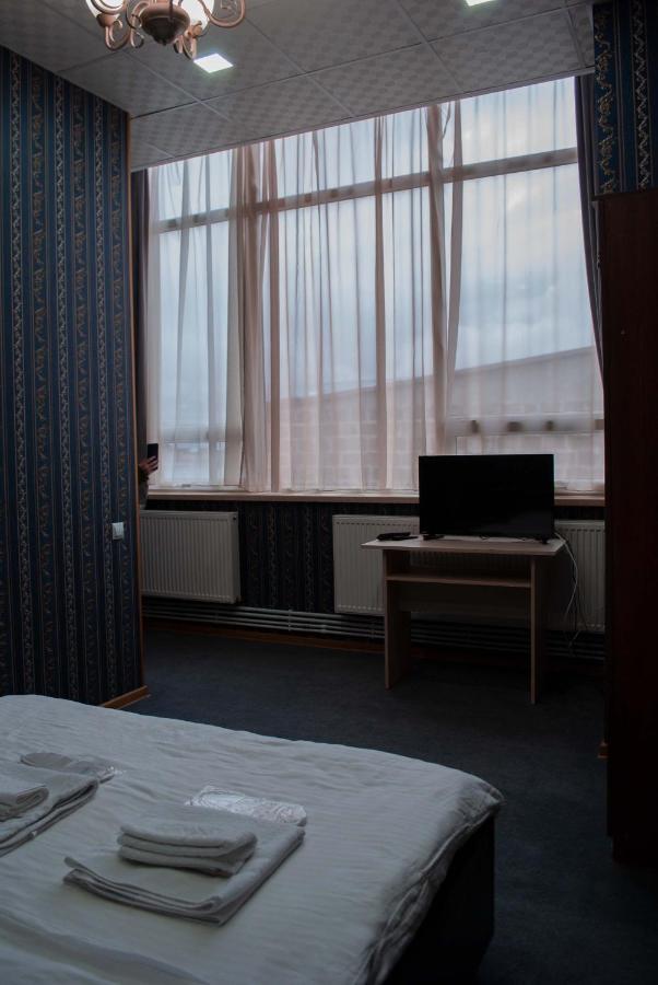 Hotel Sv Ninotsminda Zewnętrze zdjęcie